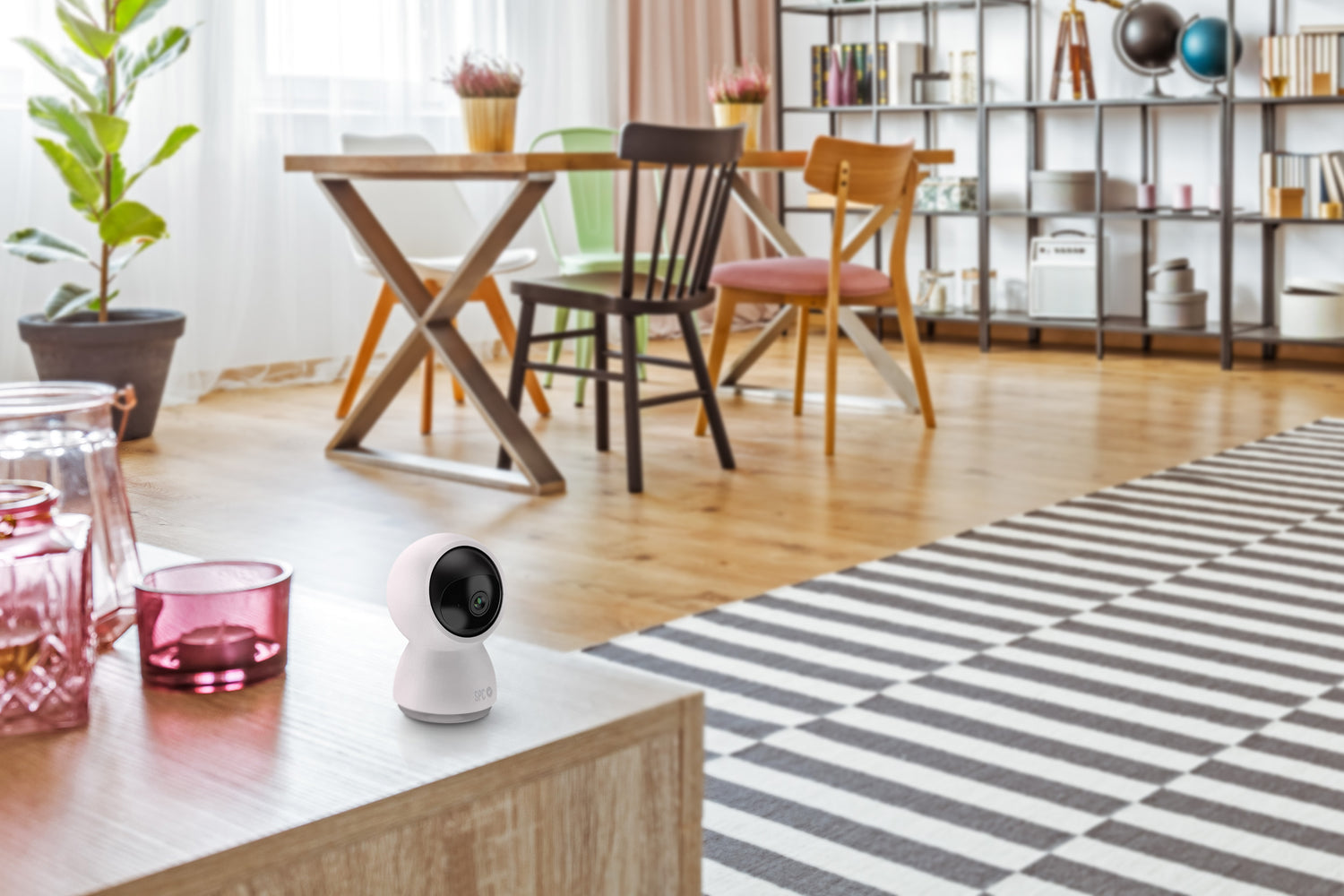 SPC presenta LARES 360, una cámara de vigilancia inteligente que alcanza todos los ángulos de visión de tu hogar o negocio