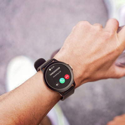 Llamadas y avisos sin sacar el móvil del bolsillo